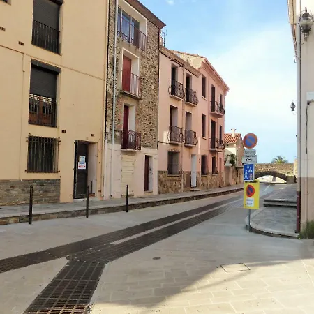 Apartamento 4dom11 Avec Terrasse Et Parking, Proche