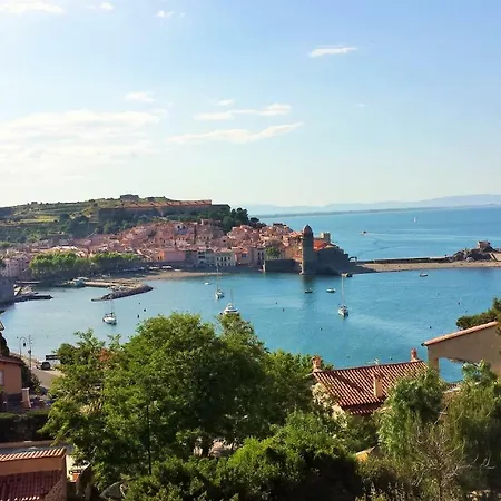 4dom11 Avec Terrasse Et Parking, Proche