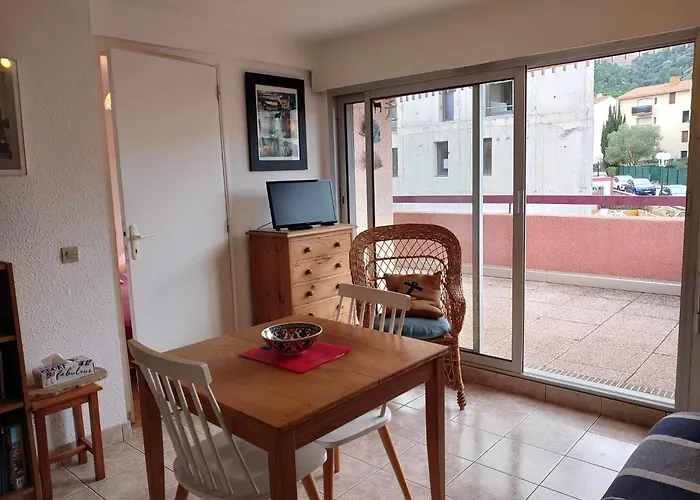 Διαμέρισμα 4dom11 Avec Terrasse Et Parking, Proche